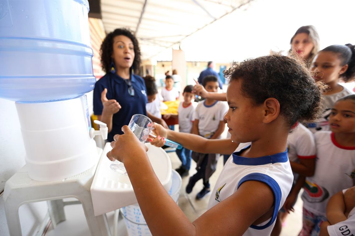 Pesquisas Educacionais: APROVAÇÃO DE ALUNOS NA EDUCAÇÃO BÁSICA TEM ALTA EM ANO DE PANDEMIA