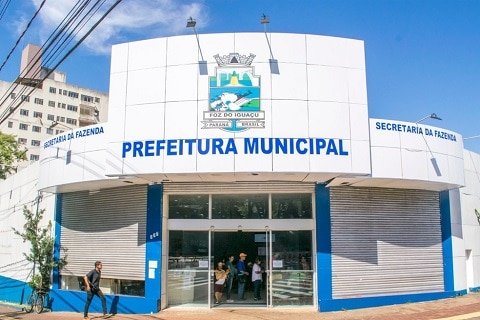 Foz do Iguaçu: PREFEITO SENTE A PRESSÃO DA SOCIEDADE, VOLTA ATRÁS DE NOVO, E FLEXIBILIZA HORÁRIO DE BARES E RESTAURANTES