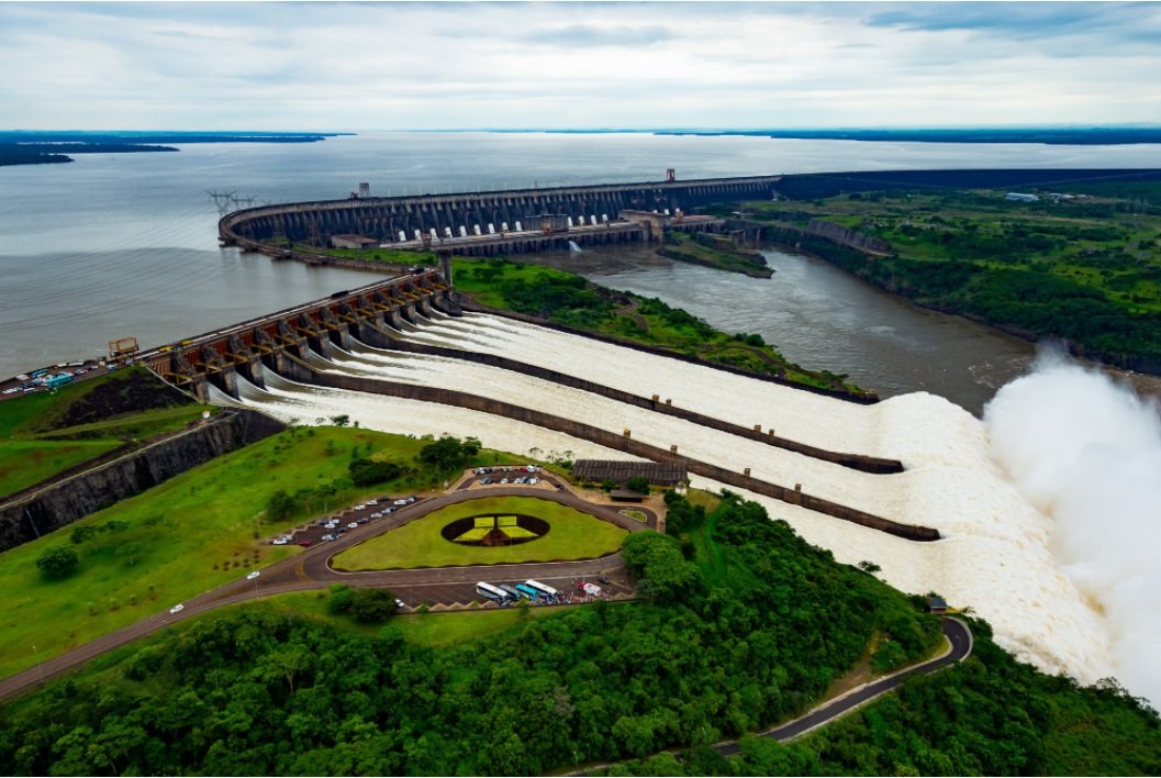 Foz do Iguaçu: ITAIPU PREPARA PACOTE PARA BENEFICIAR CERCA DE 30 MIL PESSOAS ATÉ O FIM DO ANO