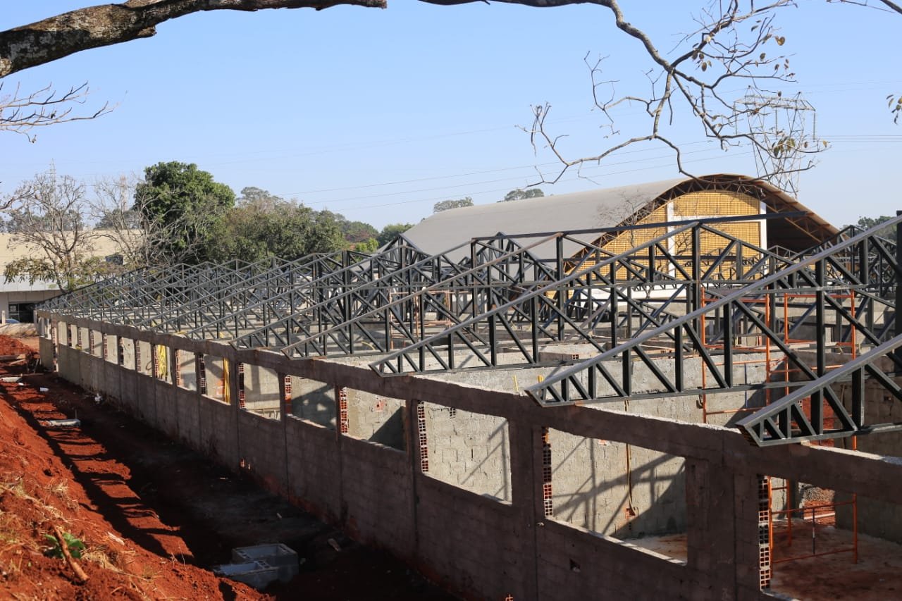 Foz do Iguaçu: RECONSTRUÇÃO DA ESCOLA GABRIELA MISTRAL ESTÁ EM RITMO ACELERADO