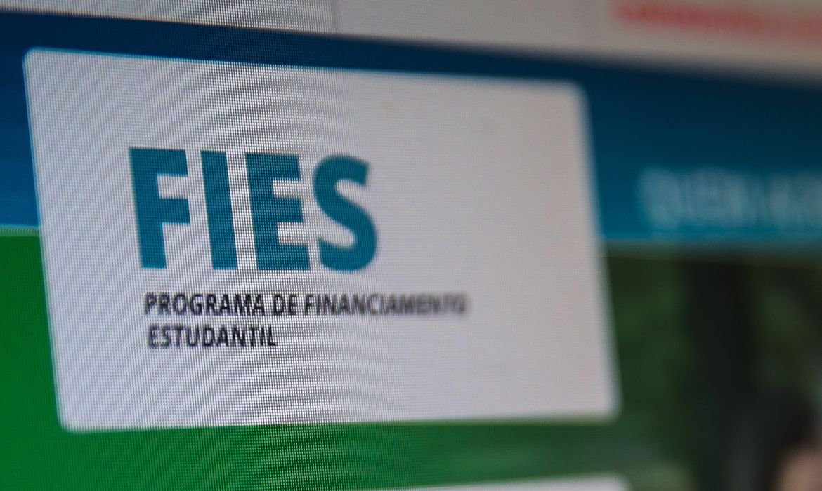 FIES: INSCRIÇÕES PARA O FINANCIAMENTO ESTUDANTIL DO SEGUNDO SEMESTRE TÊM INÍCIO HOJE