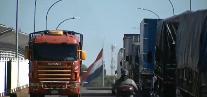 Estación Aduanera: PARAGUAY. AUMENTO 44% LAS IMPORTACIONES Y EXPORTACIONES EN TRES FRONTERAS