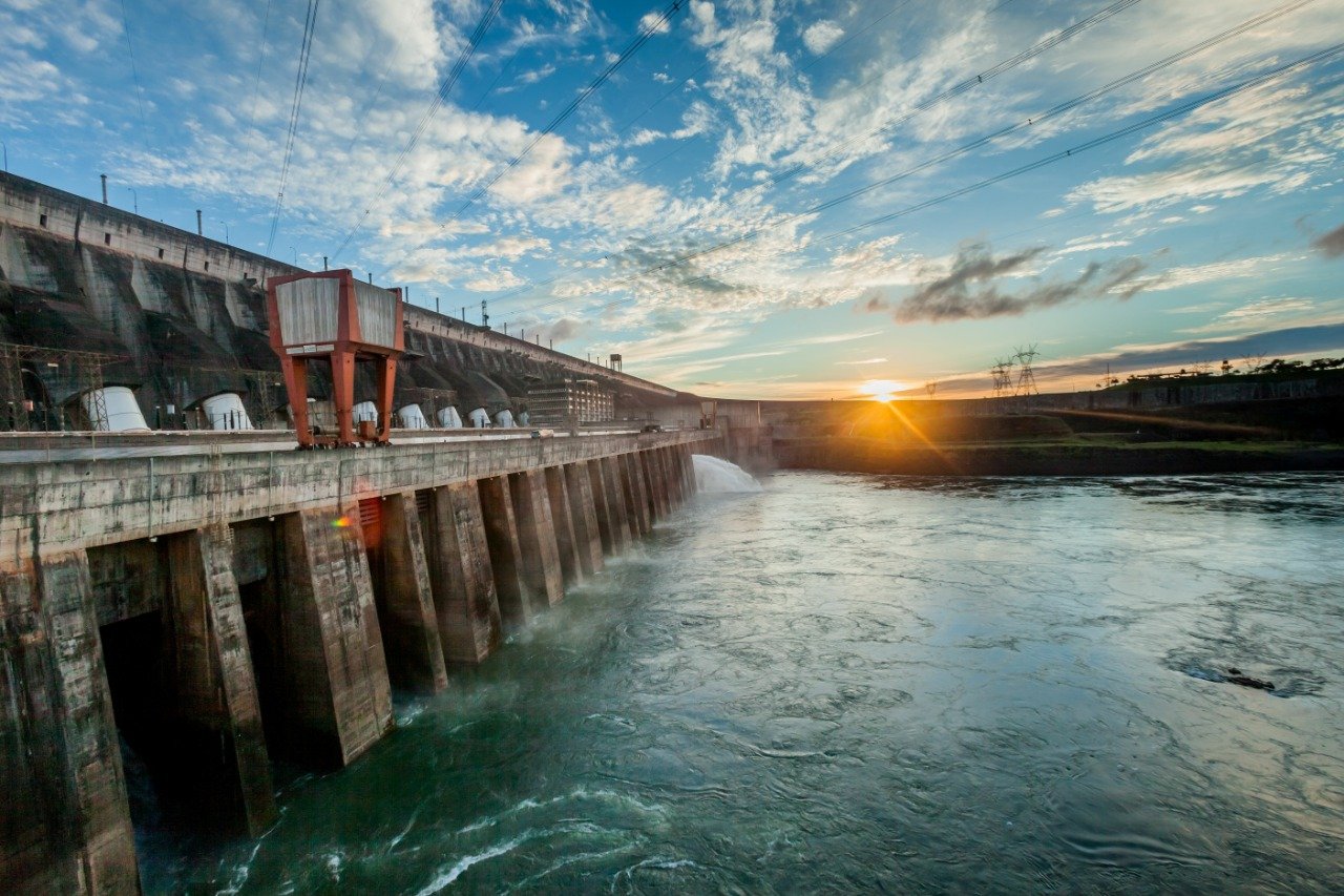 Binacional: ITAIPU BINACIONAL ATINGE 2,8 BILHÕES DE MWH NESTA QUINTA (8)