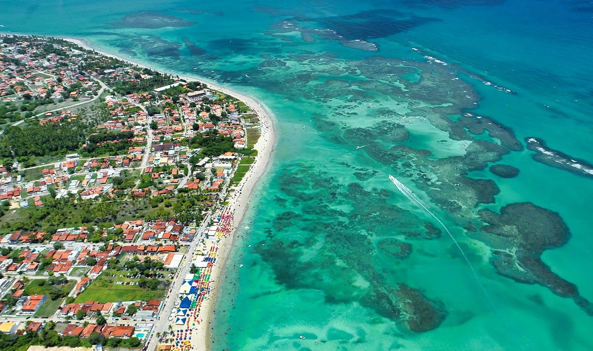 Promissor: MOVIMENTO NO FERIADÃO ELEVA AS EXPECTATIVAS DE PERNAMBUCO PARA O VERÃO