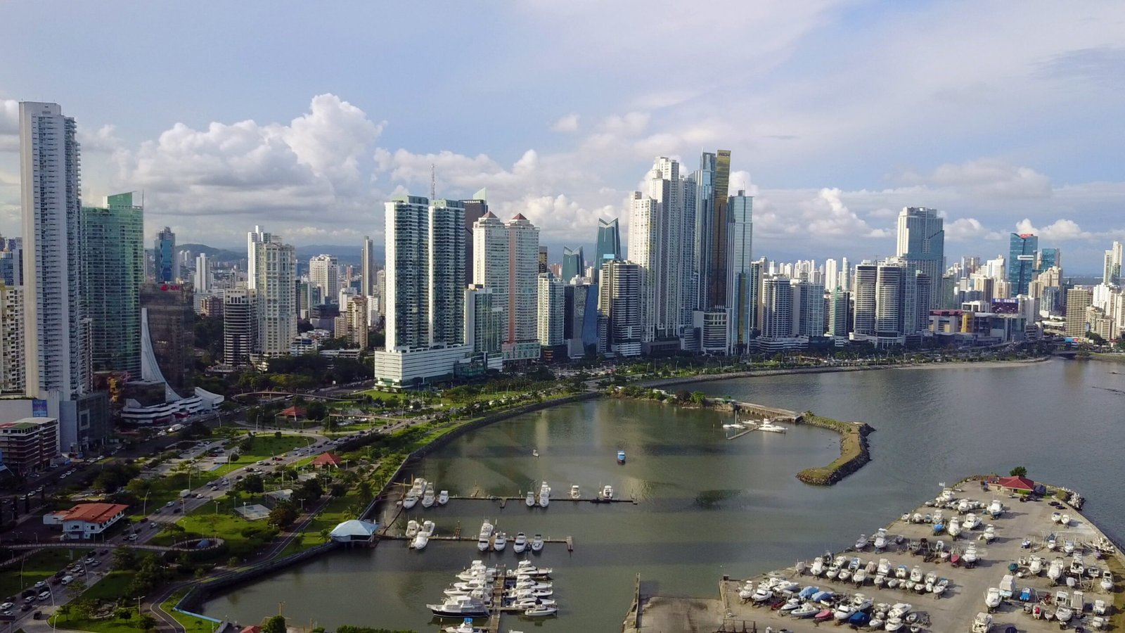 Turismo: PANAMÁ ANUNCIA PROGRAMA DE VACINAÇÃO PARA TURISTAS INTERNACIONAIS