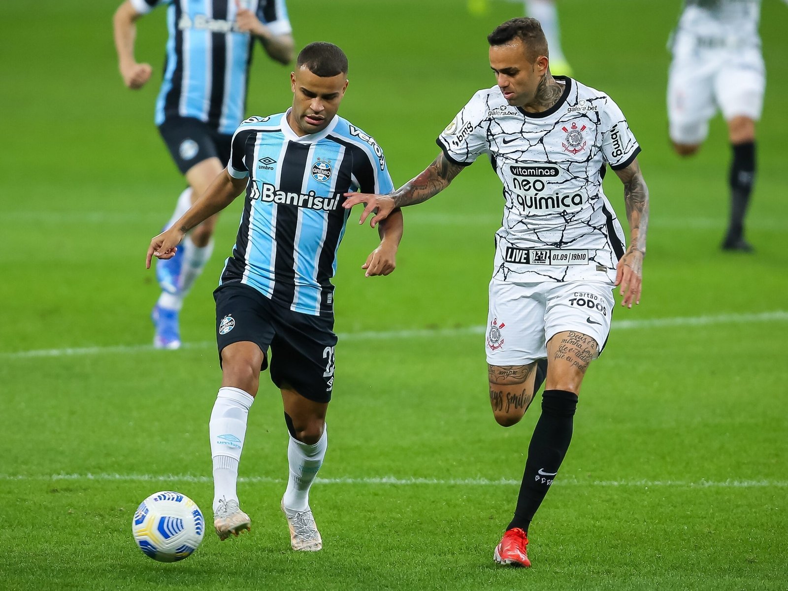 Futebol: GRÊMIO EMPATA COM CORINTHIANS E COMPLICA PERMANÊNCIA NA SÉRIE A