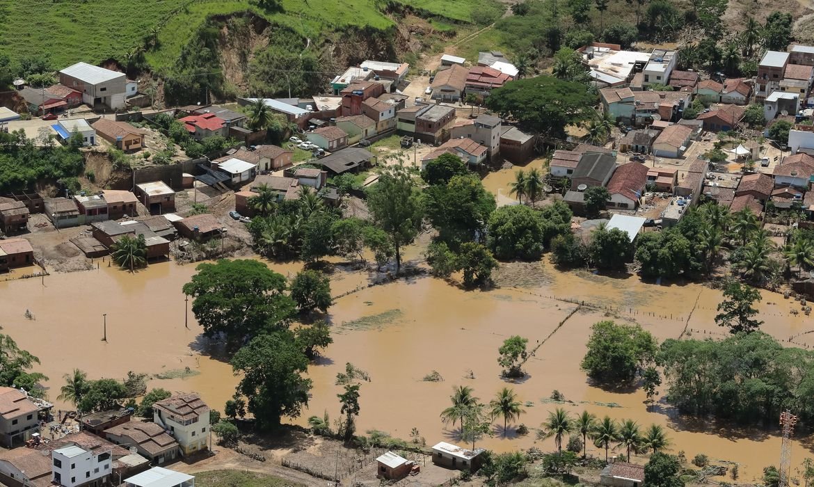 Bahia: ESTADO TEM 220 MIL PESSOAS AFETADAS PELAS FORTES CHUVAS