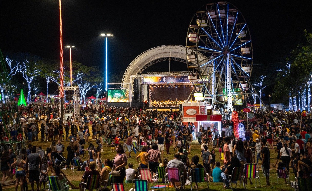 Foz do Iguaçu: REABERTURA DO GRAMADÃO EMOCIONA PÚBLICO DURANTE PROGRAMAÇÃO DE NATAL