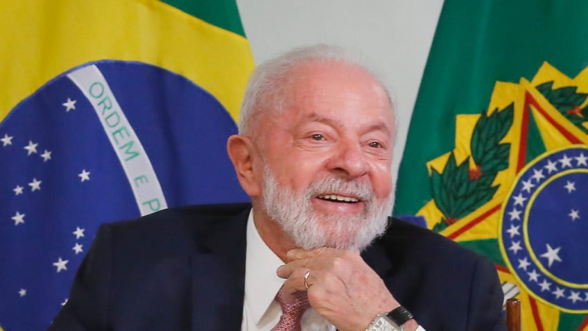 Entenda: LULA RECEBE ALTA E DEIXA HOSPITAL DEPOIS DE 3 DIAS INTERNADO