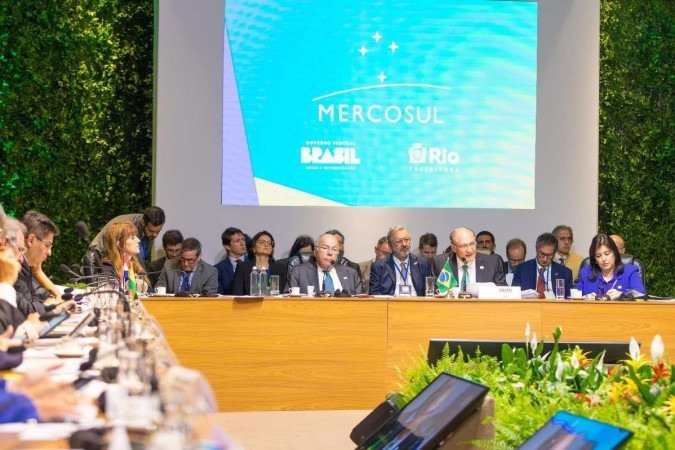 Mercosul: BRASIL REITERA QUE ACORDO COM A UE SAIRÁ “NO FUTURO PRÓXIMO”