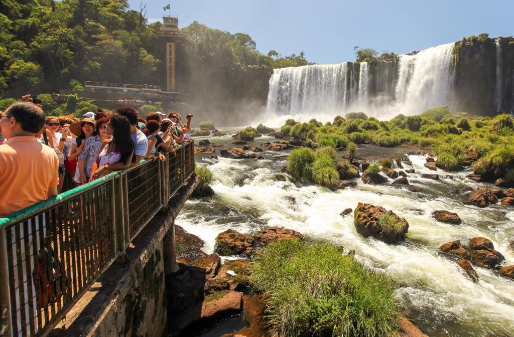 Foz do Iguaçu: CIDADE É UM DOS DEZ DESTINOS DE MAIOR INTERESSE PARA VIAGENS DOS BRASILEIROS