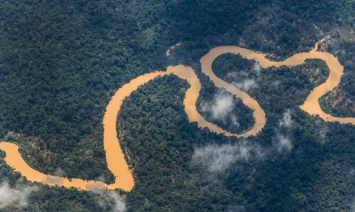 Risco: GARIMPO DESACELERA, MAS SEGUE INVIABILIZANDO SAÚDE DO POVO YANOMAMI