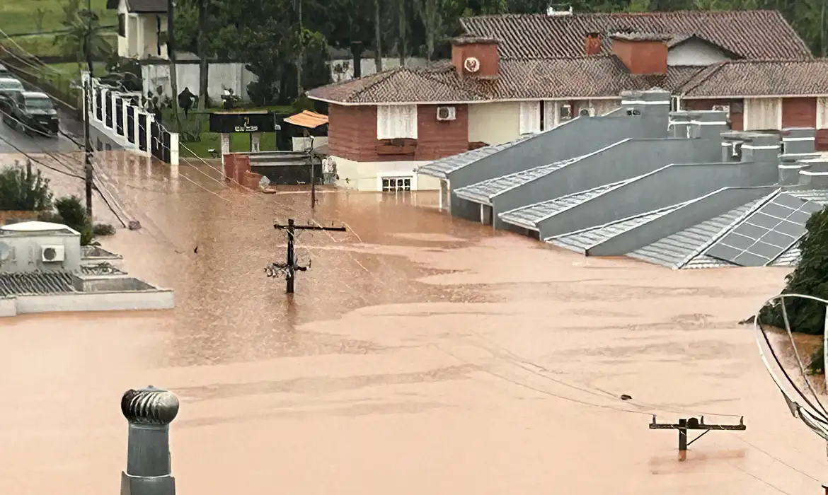 Entenda: SOBE PARA 83 NÚMERO DE MORTES NO RIO GRANDE DO SUL PELAS FORTES CHUVAS