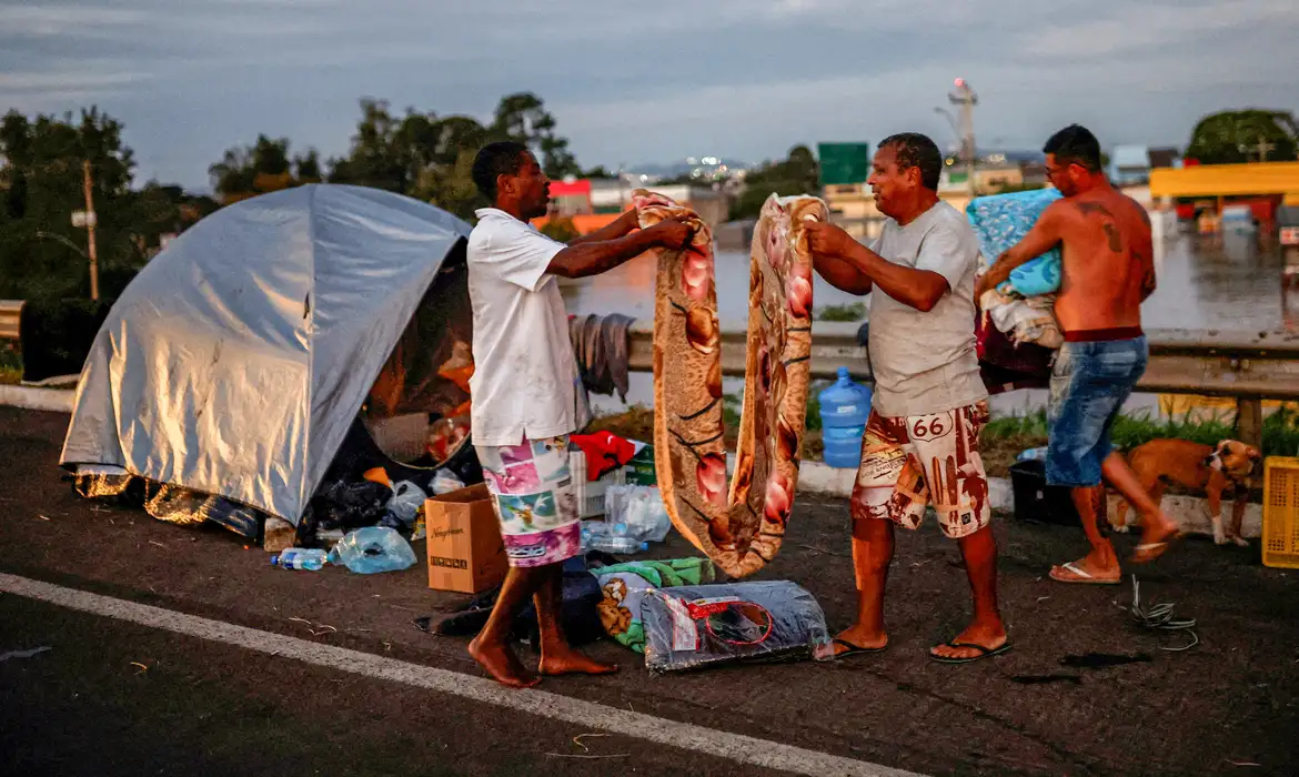 Chuvas no RS: MORTES CHEGAM A 95; 1,4 MILHÃO DE PESSOAS SÃO AFETADAS